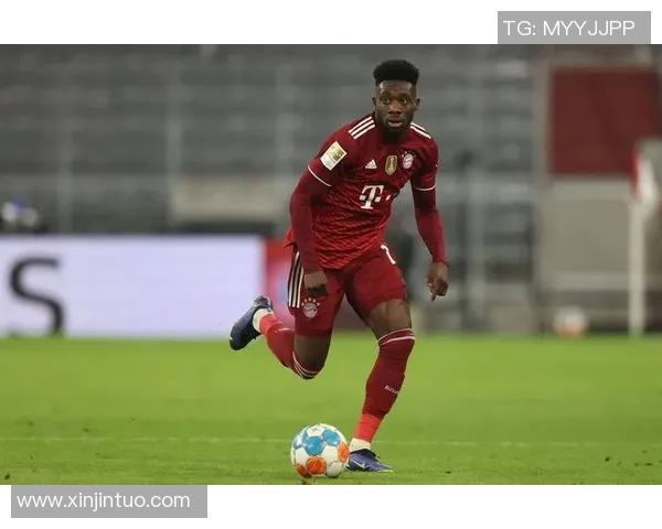 全球足球球星前一百名排名分析及其历史影响力探讨